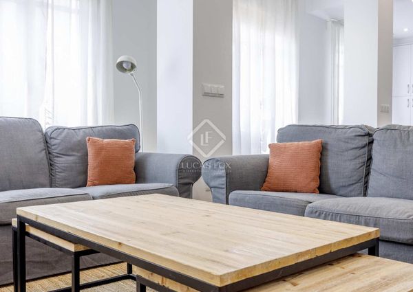 3 Bedroom apartment for rent in Extramurs, Valencia