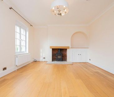 2 bedroom cottage to rent - Photo 1