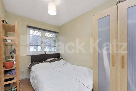 3 Bedroom, 1 bath, 1 reception House - Photo 3