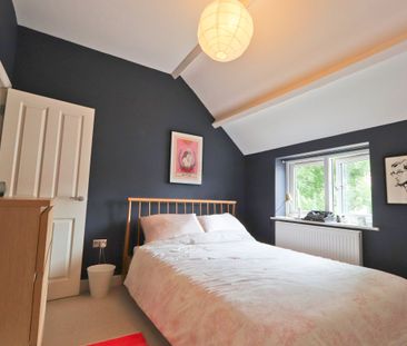 2 Bedroom Home – Professional Let - Photo 5