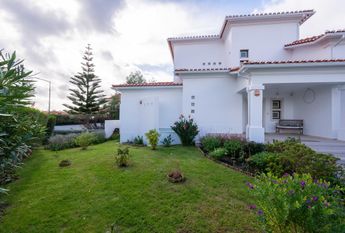 4 Bedroom House with swimming pool, Quinta da Beloura, Sintra