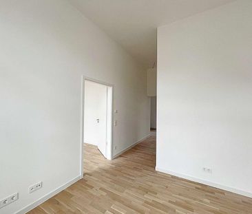 *** Moderne 2-Raum-Wohnung im sanierten Gymnasiumgebäude *** - Photo 2