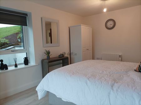 Apartment to rent in Galway, Claregalway, Cregboy - Photo 5