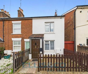 2 bedroom end of terrace house to rent - Photo 3