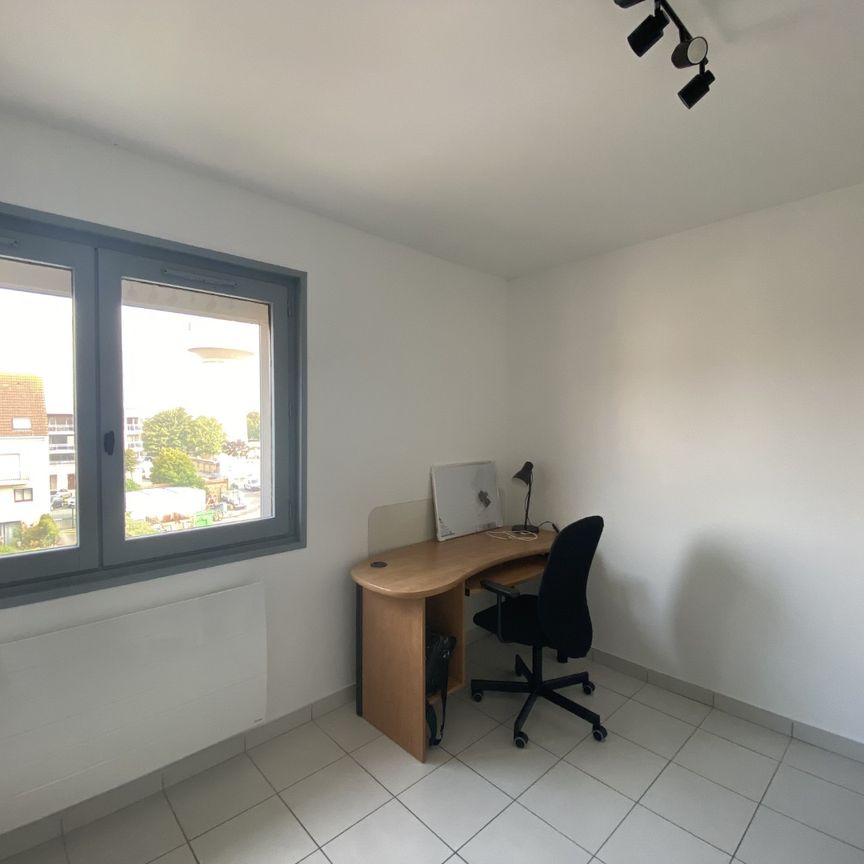 Location Appartement 1 pièce 29m² DUNKERQUE 59240 - Photo 1