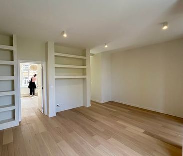 Appartement te huur - Photo 1
