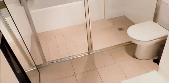 2 bed 2 bath - Photo 2