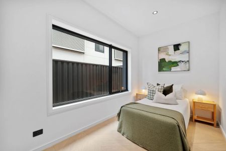 10/212 Ballarat Rd, Maidstone VIC 3012 - Townhouse For Rent | Domain - Photo 5