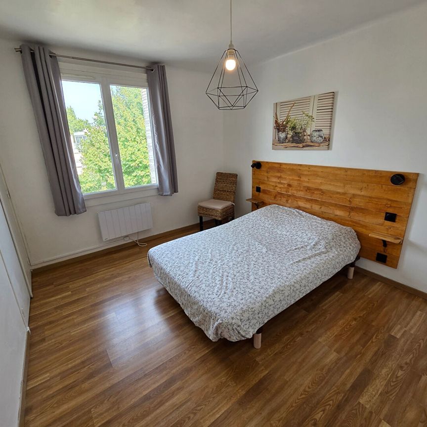 Appartement Avignon 1ere ceinture, - Photo 1