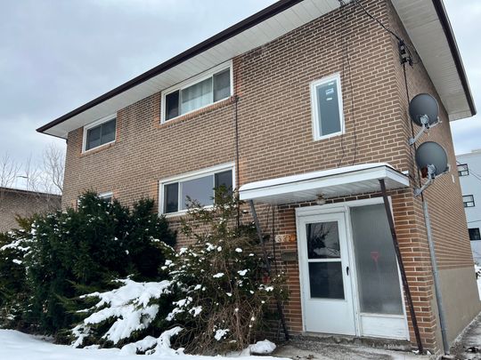 For Lease - 337 Frontenac Avenue, Oshawa, Ontario - Photo 1