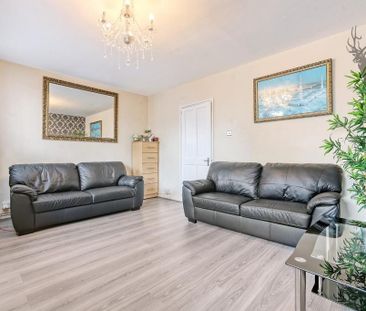 3 bedroom duplex to rent - Photo 2