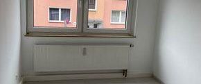 **CITYNAH WOHNEN!!Renovierte 3-Zimmer-Whg mit Balkon, Schützenstr.** - Photo 1