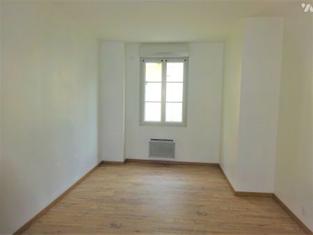 APPARTEMENT F2 A LOUER AU 1zer AOUT 2026 A BEAUMONT LES AUTELS - Photo 5