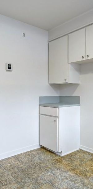 3 1/2 à Ste-Thérèse - internet inclus - libre maintenant ou décembre - Photo 1