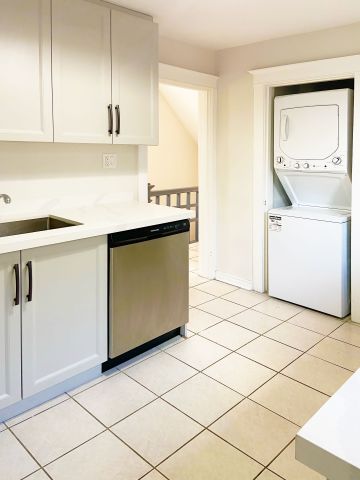 For Lease - 19 Erie Avenue Unit# Upper, Hamilton, Ontario - Photo 4