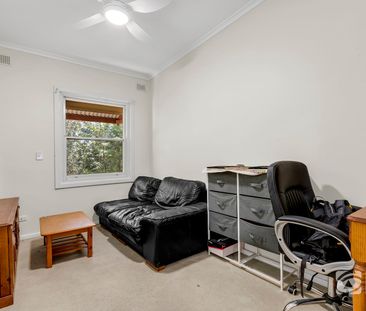 Comfortable Living - Photo 6