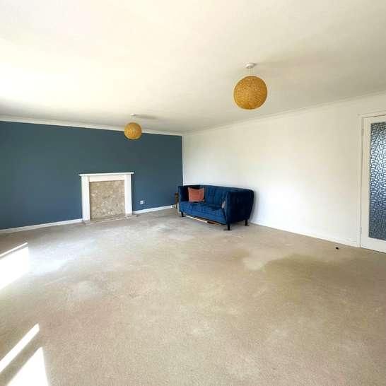 Marina Court, Douglas Avenue, EX8 - Photo 1