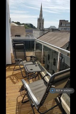 Studio to rent - Photo 4