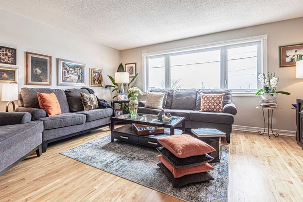 For Lease - 5168 Dundas Street, Toronto, Ontario - Photo 1