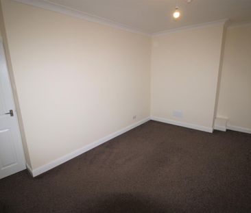 Bromsgrove Road, Redditch - Photo 1