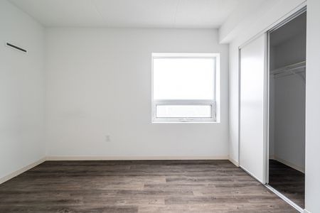 $1,699 / 2 br / 1 ba / 724 sqft 2BR Apartment Unit in Hamilton - Photo 5