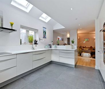 SHORT TERM - Updated four-bedroom period home situated in the heart... - Photo 5