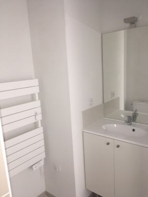 Location Appartement 1 pièce 22m² VILLENAVE D ORNON 33140 - Photo 1