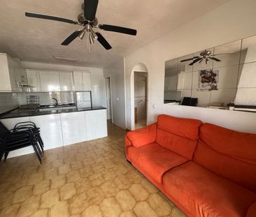 Alquiler de chalet adosado en Calle Tramontana, 48 - Photo 3