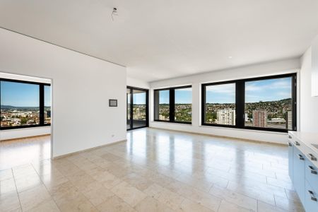 Wohnen im obersten Stock mit Sicht über Zürich - Foto 2