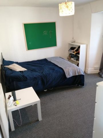 3 bedroom flat share to rent - Photo 4