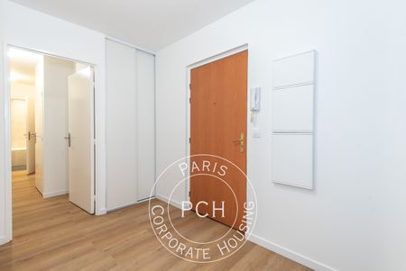 T4 vide, avec parking, rue Pouchet, - Photo 2