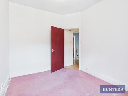 2 bedroom Flat To Let - Photo 4