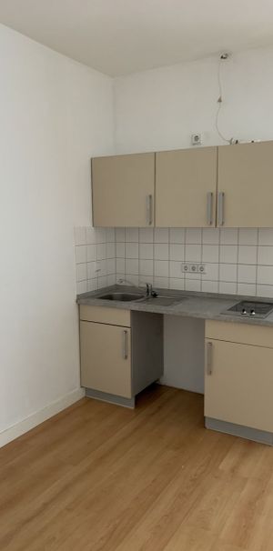 August-Bebel-Str. 15A, 01219 Dresden OT Strehlen - Photo 1