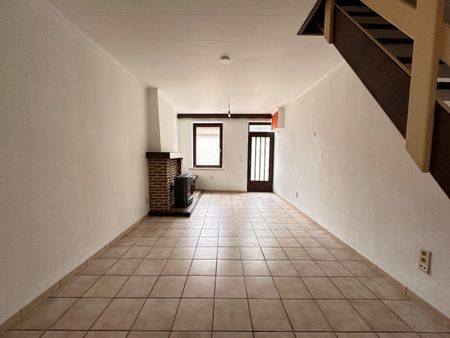 Te huur: woning gelegen in het centrum van Tongeren - Foto 5