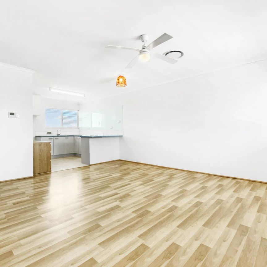 Neat and Tidy Apartment By The Beach - Photo 1