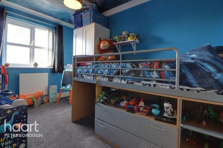 2 bedroom end of terrace house to rent - Photo 4