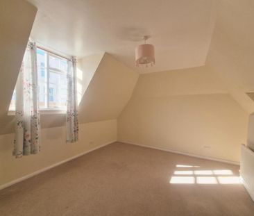 2 bedroom cottage to rent - Photo 2