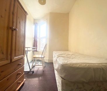 6 bedroom house to rent - Photo 5