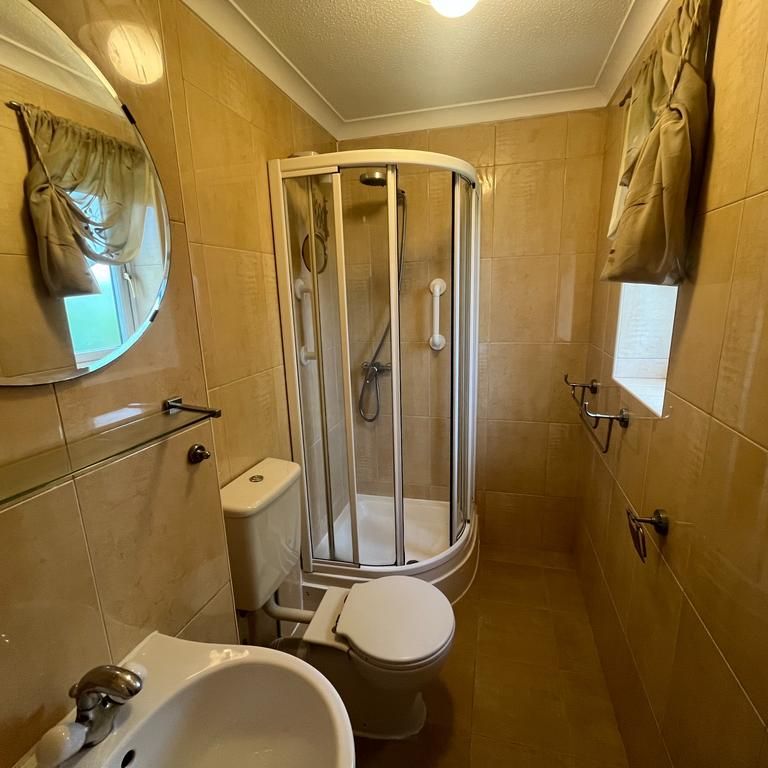 3 bedroom detached house to rent - Photo 1