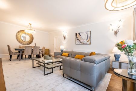 3 bedroom flat to rent - Photo 2