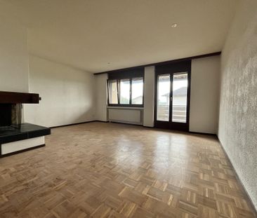 Erstvermietung nach Totalsanierung – modernisierte 4.5-Zimmerwohnung - Photo 1
