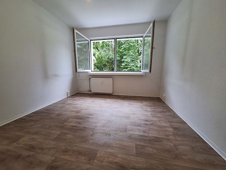3-Raum-Wohnung im Hochparterre – bezugsfertig zum 01.09.2024 - Foto 2