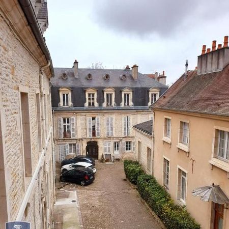 Location Appartement 3 pièces 66m² DIJON 21000 - Photo 3