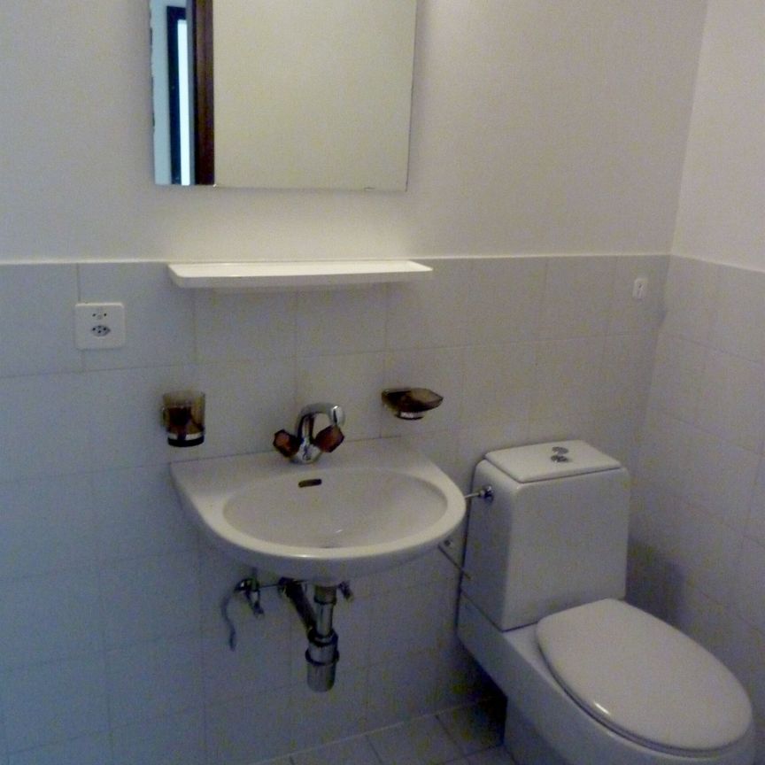 SPAZIOSO 2 LOCALI A SAVOSA - Foto 1