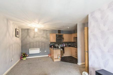 2 bedroom apartment to rent - Photo 4
