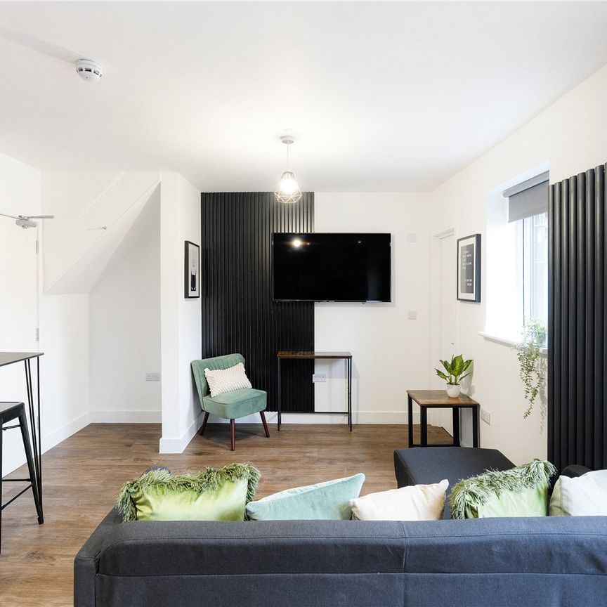 Ninth Avenue, Filton - Photo 1