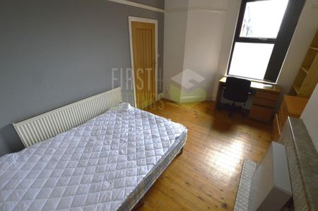 4 bedroom terraced house to rent - Photo 2
