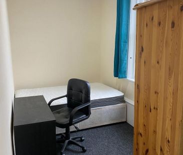 5 bedroom private hall to rent - Photo 5