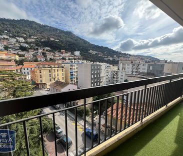 Location Appartement 4 pièces 85m² NICE 06300 - Photo 6