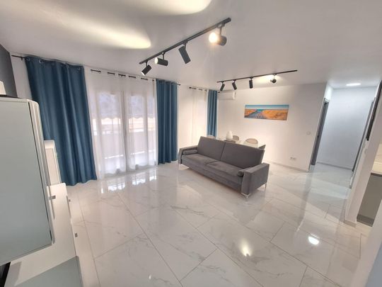 REF. 7478 Bright two-bedroom apartment - Photo 1